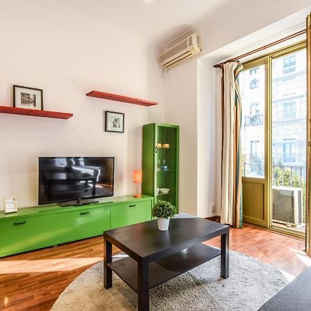 Апартаменты Apartamento Puente De Segovia Мадрид Экстерьер фото