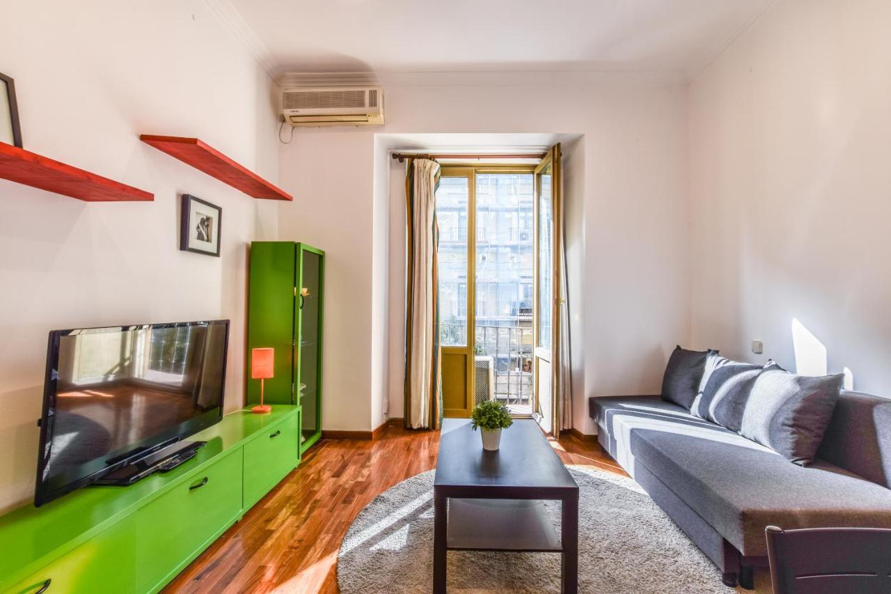 Апартаменты Apartamento Puente De Segovia Мадрид Экстерьер фото